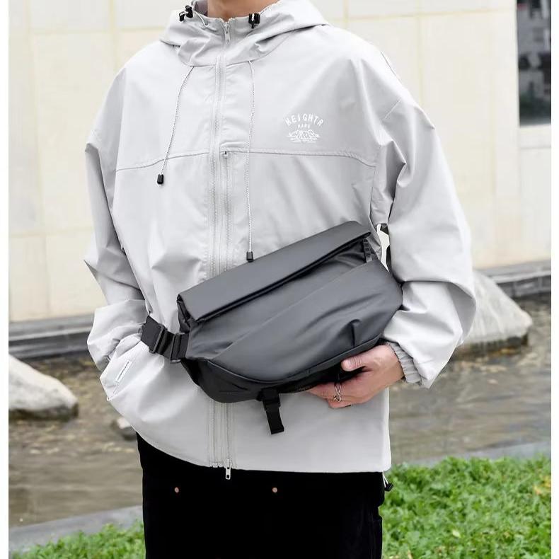 Leslie | Anti-Theft Expandable Crossbody Messenger Sling Travel Bag