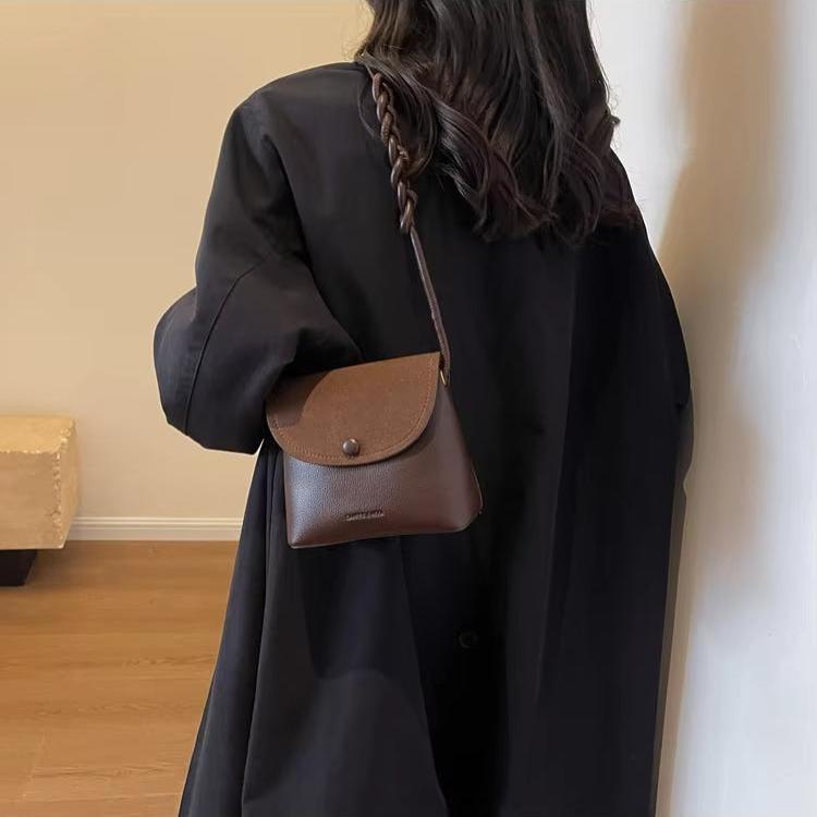 Nori | Chic & Versatile Mini Crossbody Sling Bag