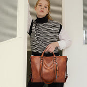 Vada | Women's Vintage Chic PU Leather Crossbody Handbag
