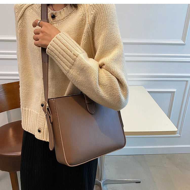 Skye | Large Capacity PU Leather Crossbody Messenger Sling Bag