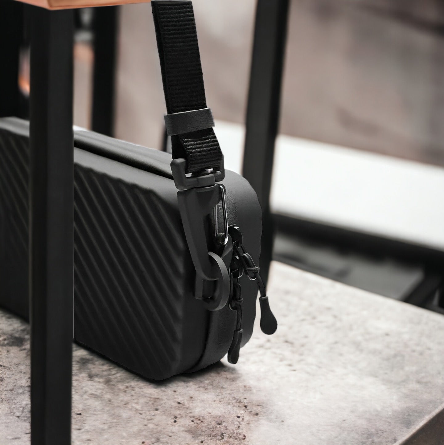 Nalan | Sleek Guardian Hardshell Crossbody