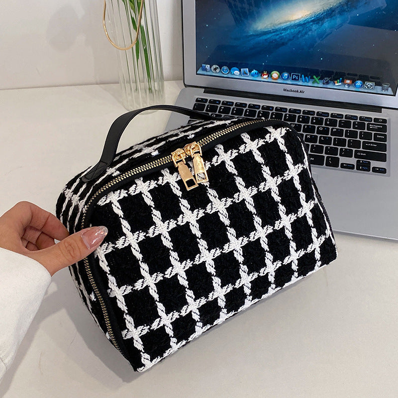 Ailany | Chic Check Travel Cosmetic Bag