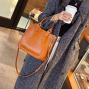 Hannie | Classic & Stylish Vintage Square Design Sling Handbag