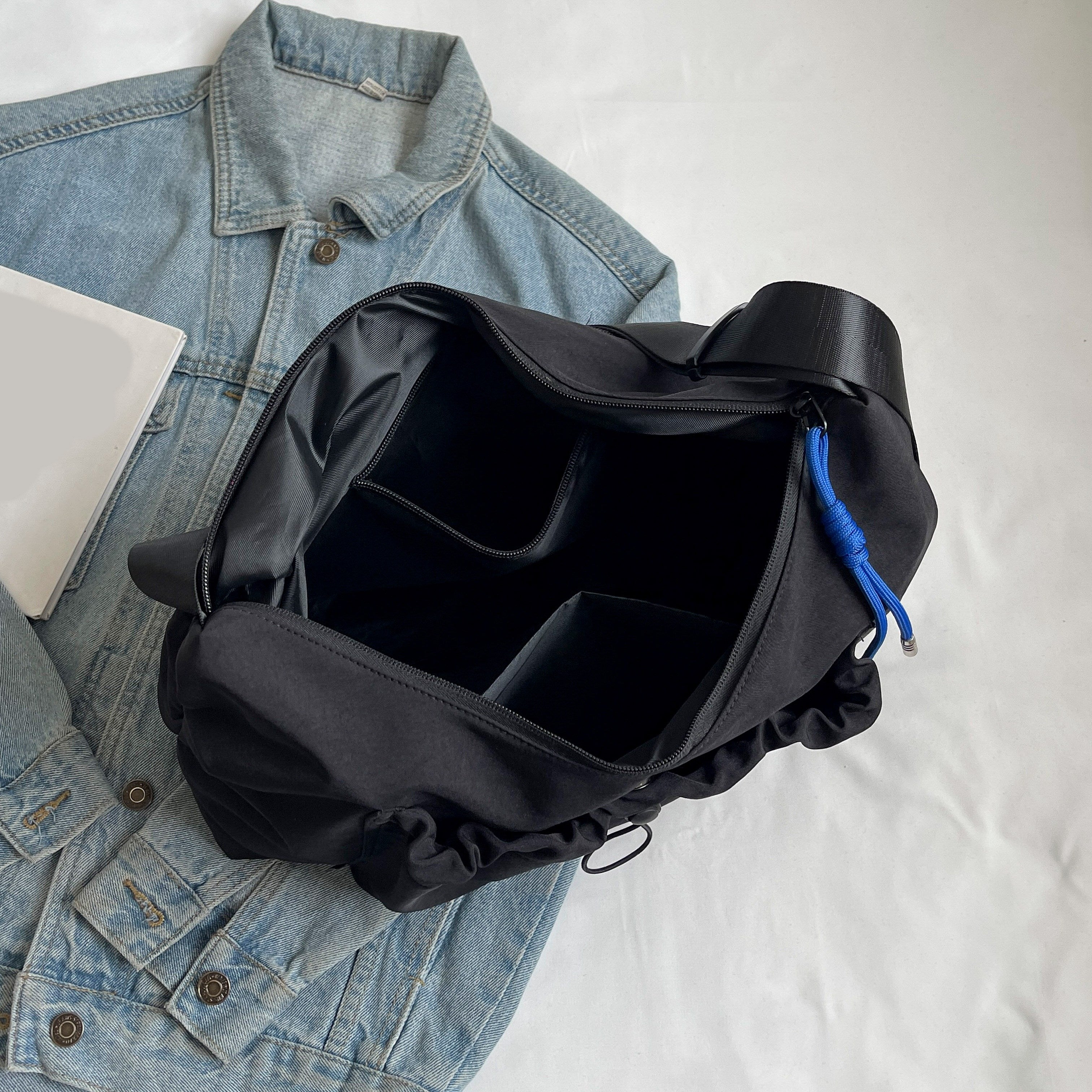 Kait | Minimalist Anti-Theft Crossbody Bag