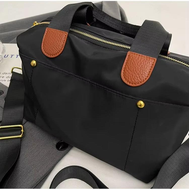 Julie | Women's Fashionable Travel Crossbody Bag