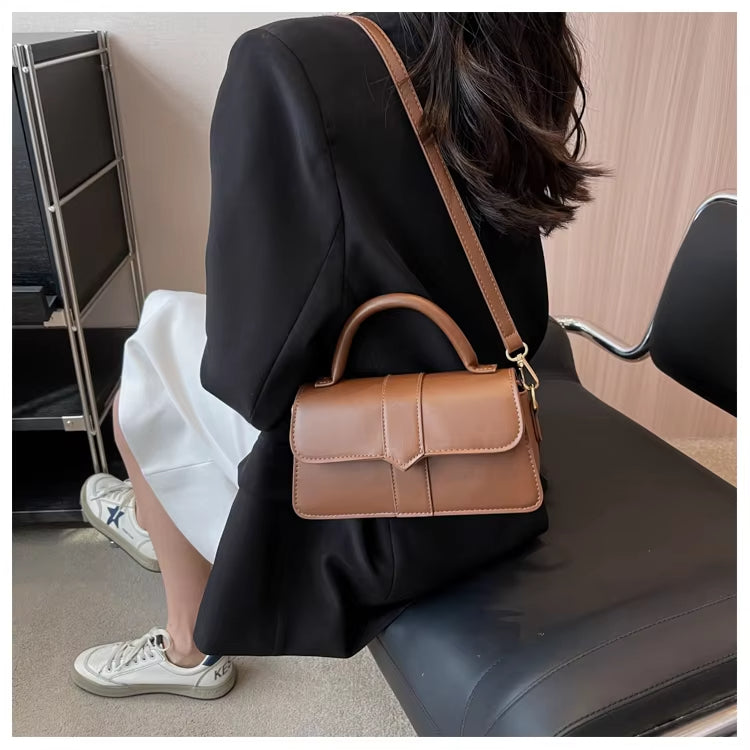 Adelina | Women's Vintage Leather Crossbody Handbag