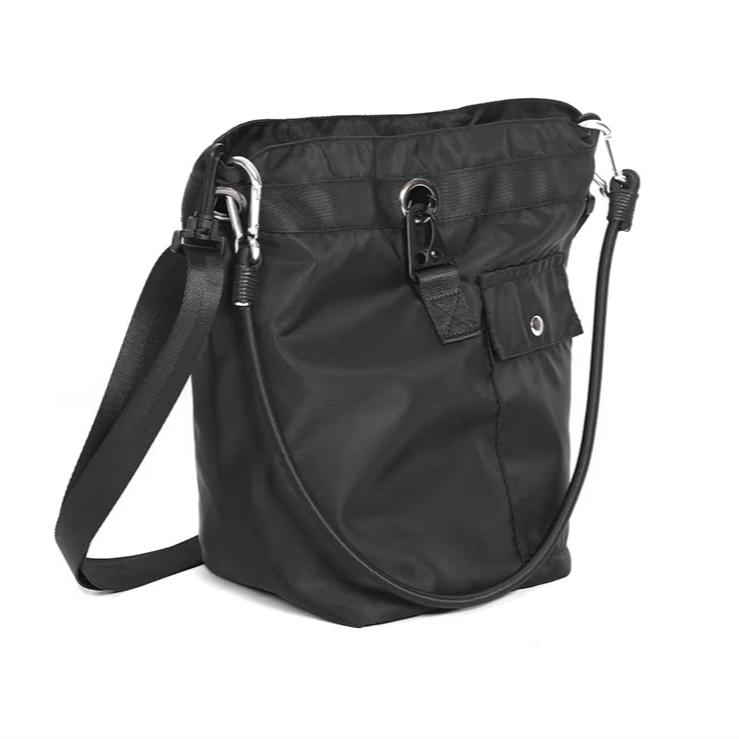 Leona | Minimalist and Versatile Travel-Friendly Crossbody Bag