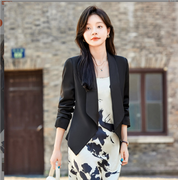 Gwendolin | Women's Elegant Coat | Long Sleeve