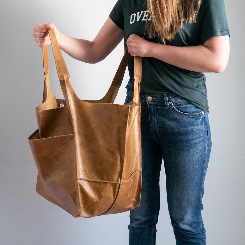 Averie | Elegant, Spacious, & Sustainable Tote Shoulder Bag