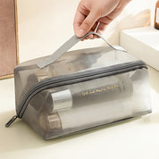 Elia | Spacious Mesh Travel Toiletry Bag