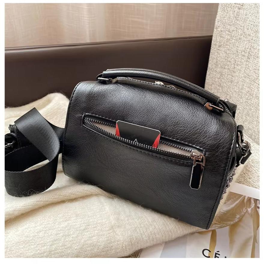 Alexandria | Vintage Tassel Punk Style Crossbody Handbag
