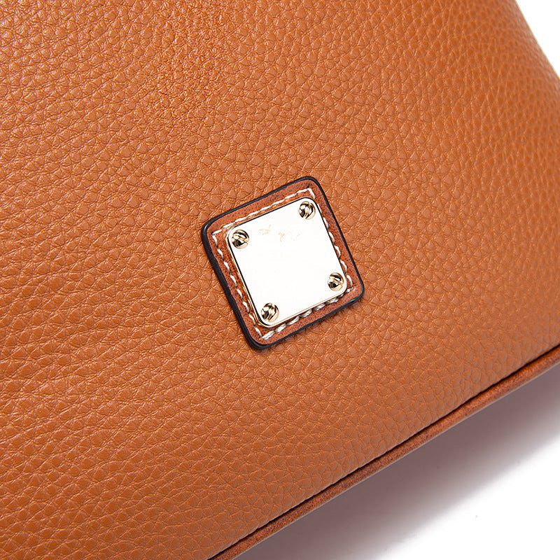 Nola | Women's Retro Leather Crossbody Messenger Sling Bag