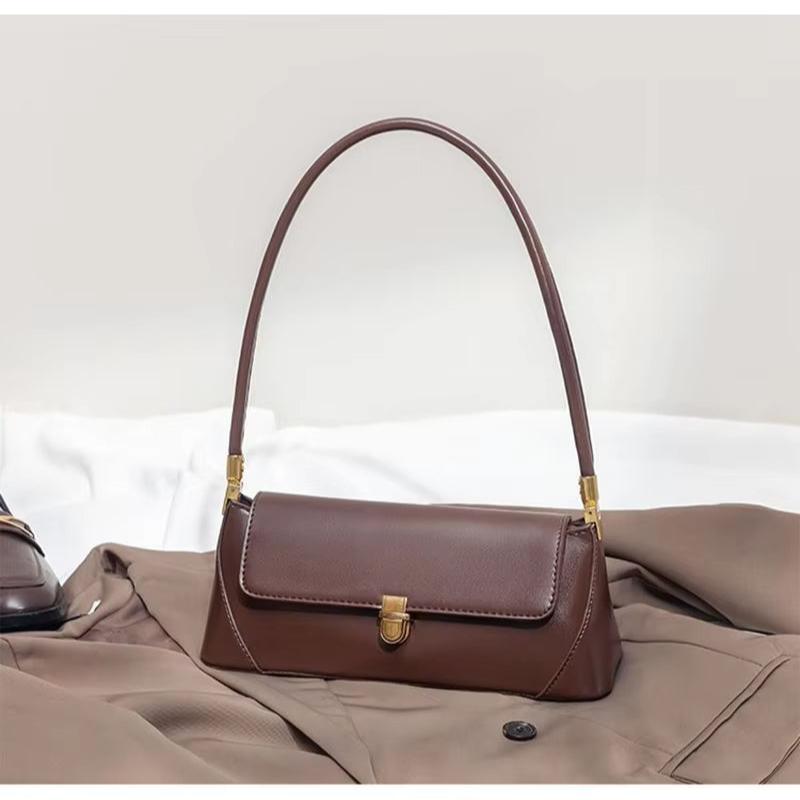 Mikayla | Vintage-Inspired Faux Leather Messenger Handbag