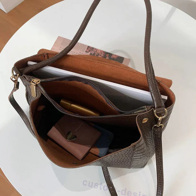 Alicia | Chic Crocodile Pattern Large Capacity Women's Crossbody Handbag