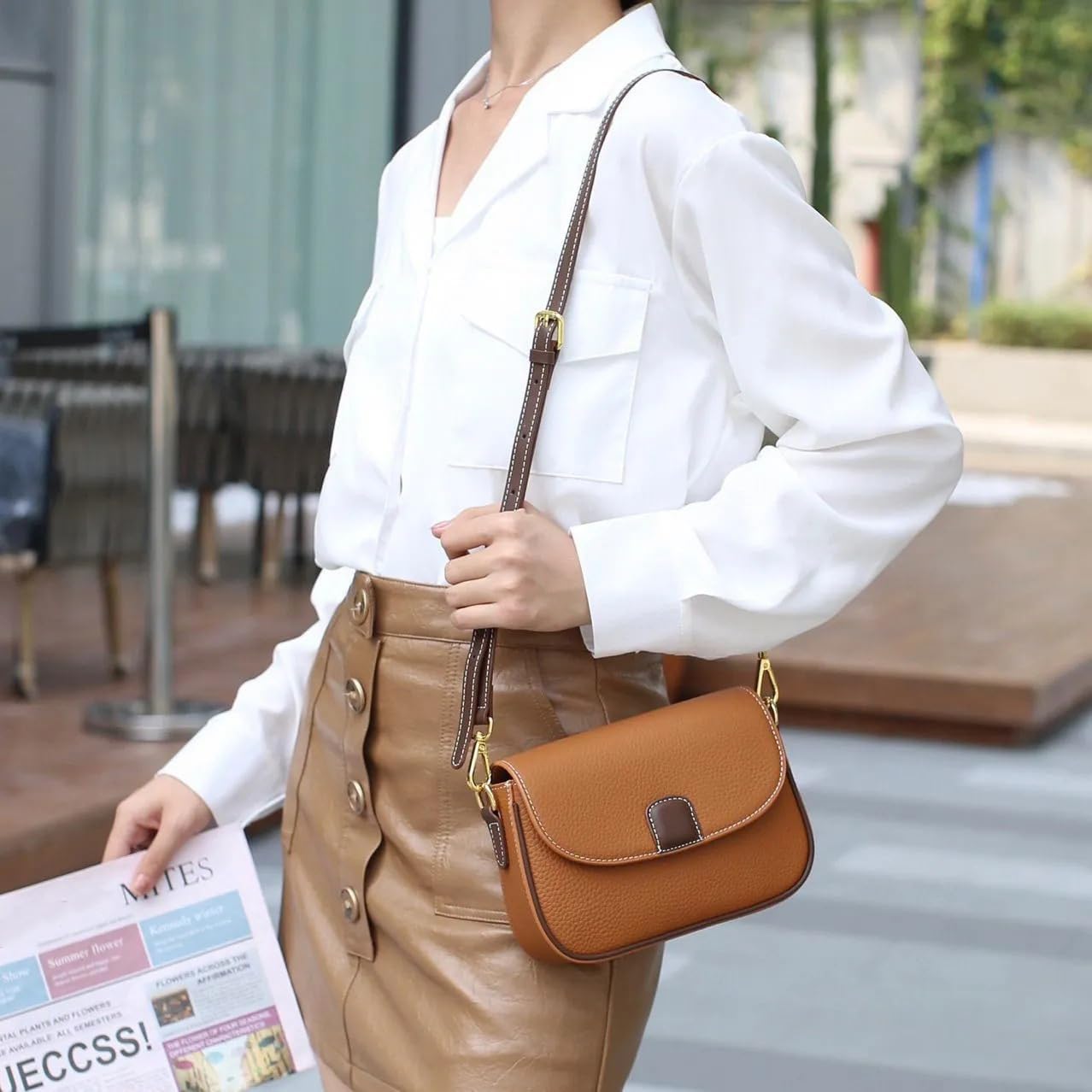 Journi | Chic Leather Flap Crossbody Bag