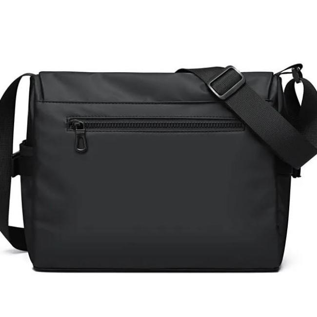 Truett | Water-Resistant Leather Crossbody Messenger Travel Bag