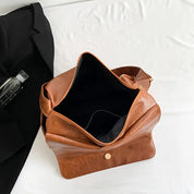 Paris | Stylish and Versatile Crossbody Messenger Bag