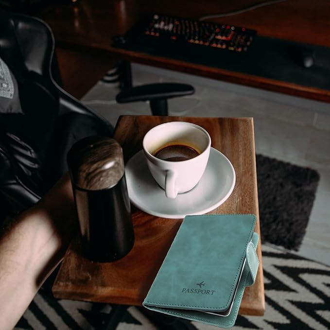 Bria | Stylish & Elegant Anti-theft Passport Holder Wallet