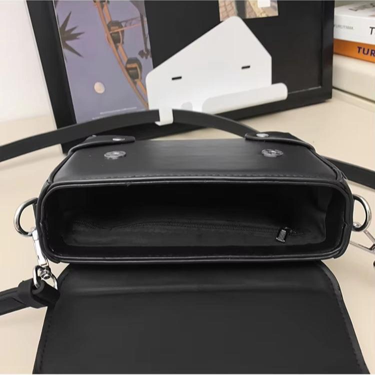 Erin | Compact & Chic Elegance Sling Handbag