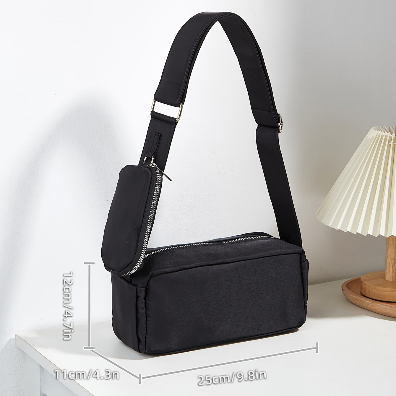 Zoe | Anti-Theft Crossbody Bag | Waterproof Nylon