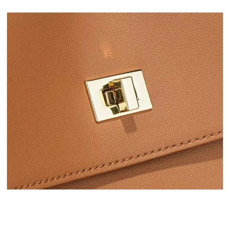 Christina | Vintage-Inspired Design Crossbody Handbag