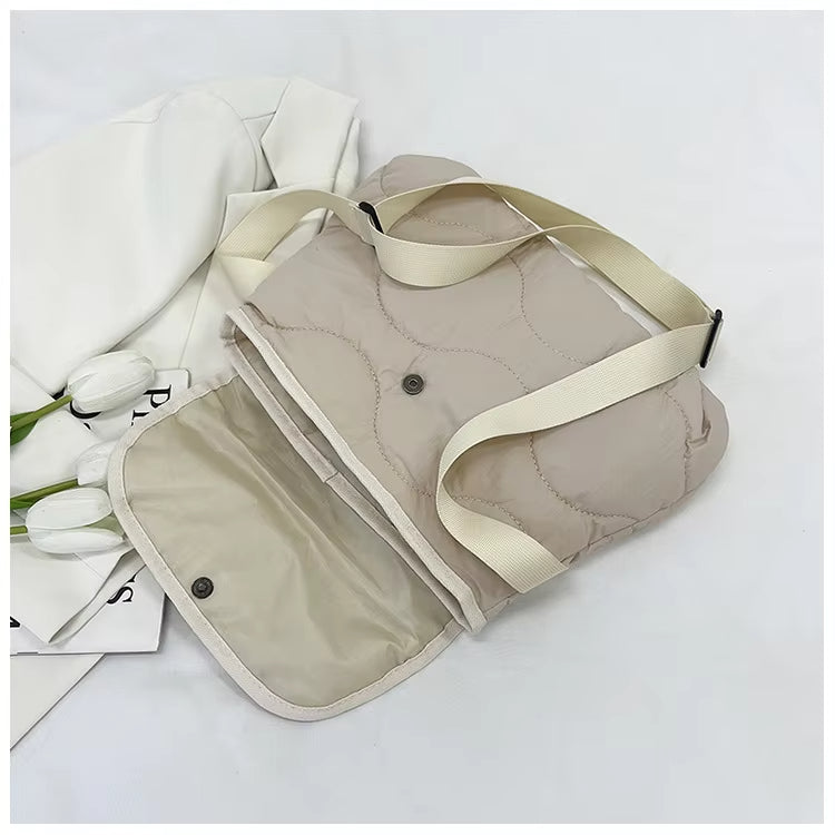 Madelynn | Sleek & Versatile Multi-Compartments Crossbody Bag