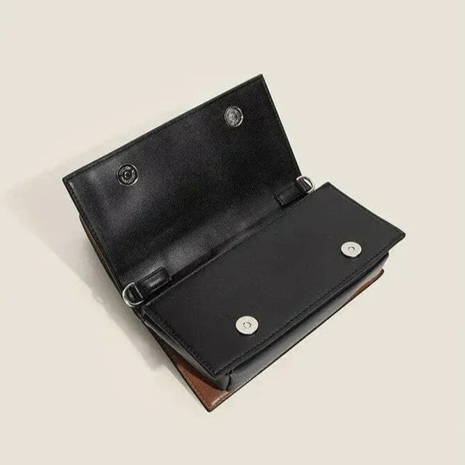 Liana | Elegant & Trendsetter Crossbody Purse