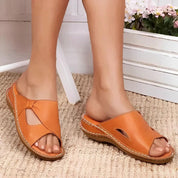 ARLA | Luxurious Leather Sandals for Ultimate Comfort - Lizabella Fashion -  -  - ARLA | Luxurious Leather Sandals for Ultimate Comfort - Lizabella Fashion - #tag1# - #tag2#
