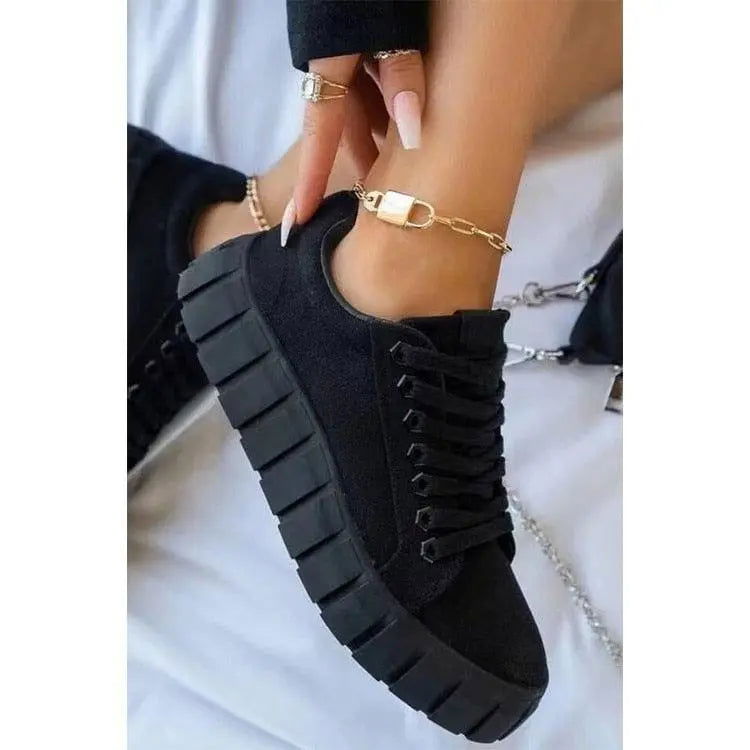 Adelaide | Stylish Summer Sneakers with Cushioned Comfort - Lizabella Fashion -  -  - Adelaide | Stylish Summer Sneakers with Cushioned Comfort - Lizabella Fashion - #tag1# - #tag2#