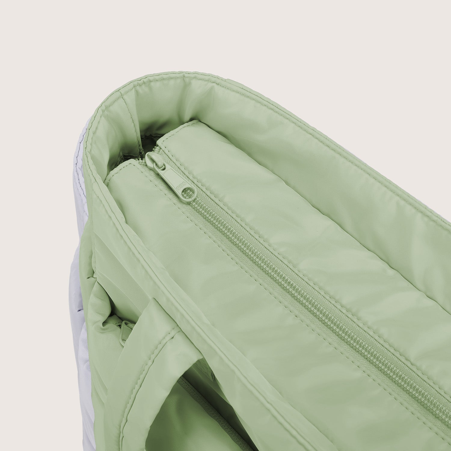 Stylish Bagsmart 20L Puffy Tote with Dedicated 15.6" Laptop Storage