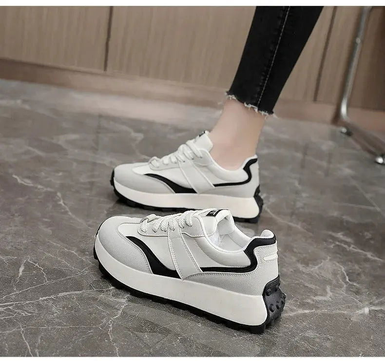 COPENHAGEN | Stylish Black and White Women’s Sneakers - Lizabella Fashion -  -  - COPENHAGEN | Stylish Black and White Women’s Sneakers - Lizabella Fashion - #tag1# - #tag2#