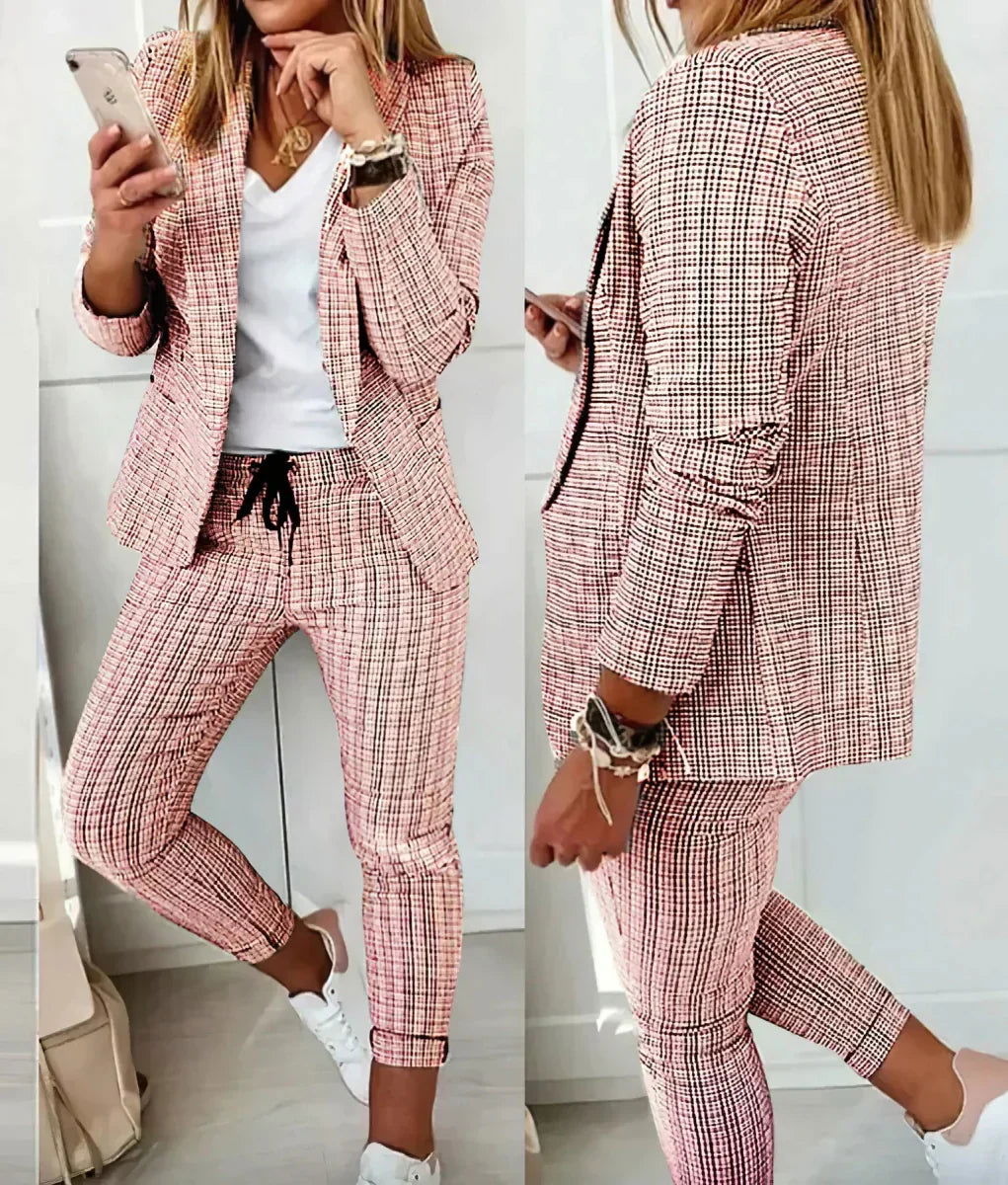 Chic Elegance: Stylish Two-Piece Ensemble - Lizabella Fashion -  -  - Chic Elegance: Stylish Two-Piece Ensemble - Lizabella Fashion - #tag1# - #tag2#