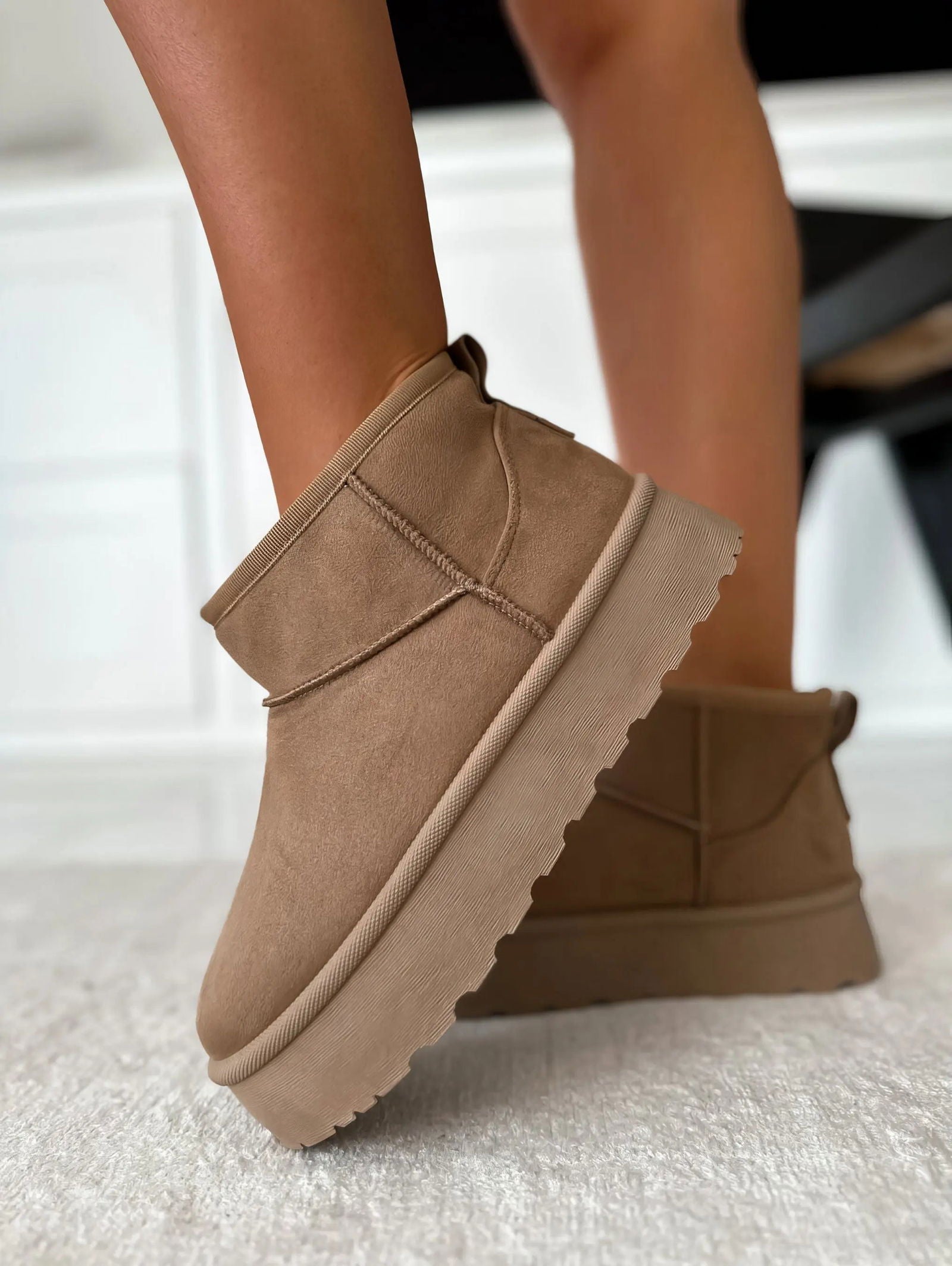Cozy Autumn Boots by MILLS - Lizabella Fashion -  -  - Cozy Autumn Boots by MILLS - Lizabella Fashion - #tag1# - #tag2#