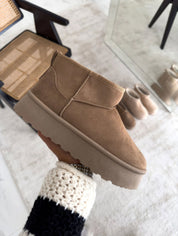 Cozy Autumn Boots by MILLS - Lizabella Fashion -  -  - Cozy Autumn Boots by MILLS - Lizabella Fashion - #tag1# - #tag2#
