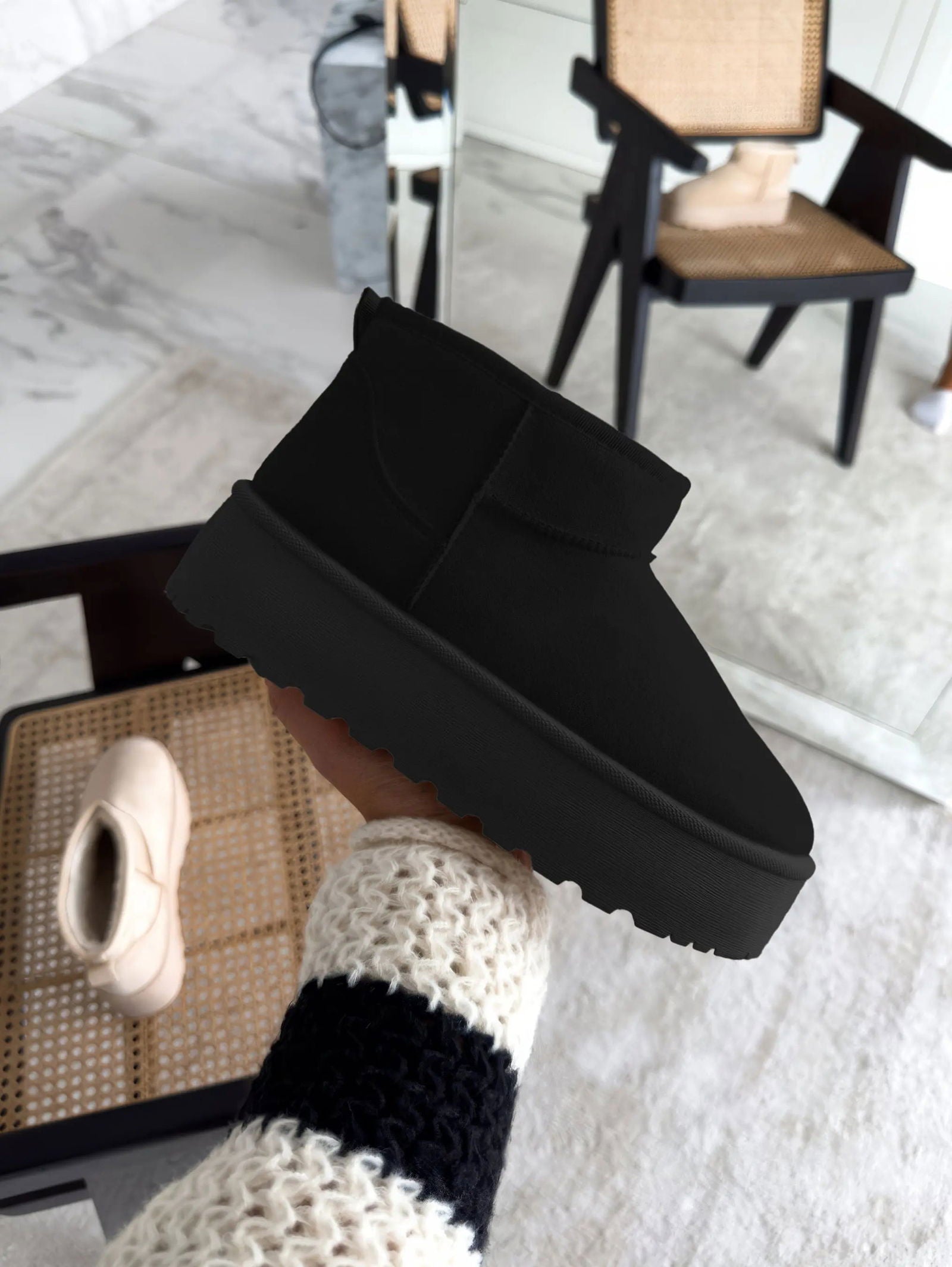 Cozy Autumn Boots by MILLS - Lizabella Fashion -  -  - Cozy Autumn Boots by MILLS - Lizabella Fashion - #tag1# - #tag2#