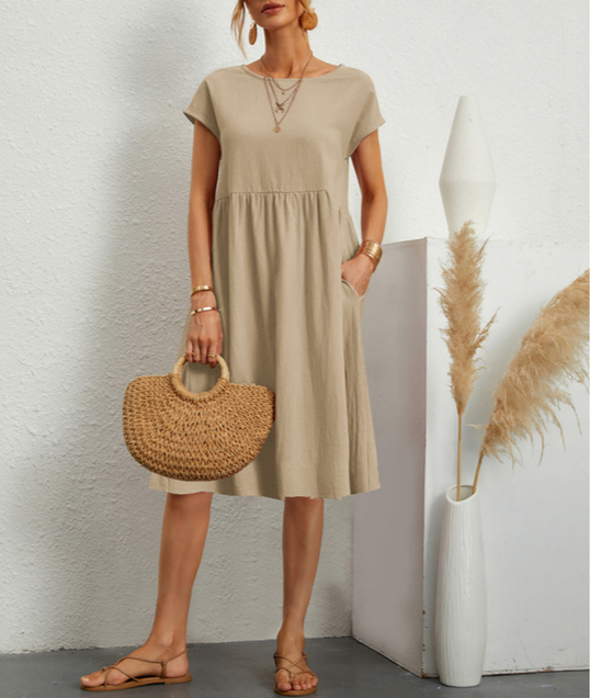 Effortless Elegance: JUDY Midi Sundress for Every Occasion - Lizabella Fashion -  -  - Effortless Elegance: JUDY Midi Sundress for Every Occasion - Lizabella Fashion - #tag1# - #tag2#