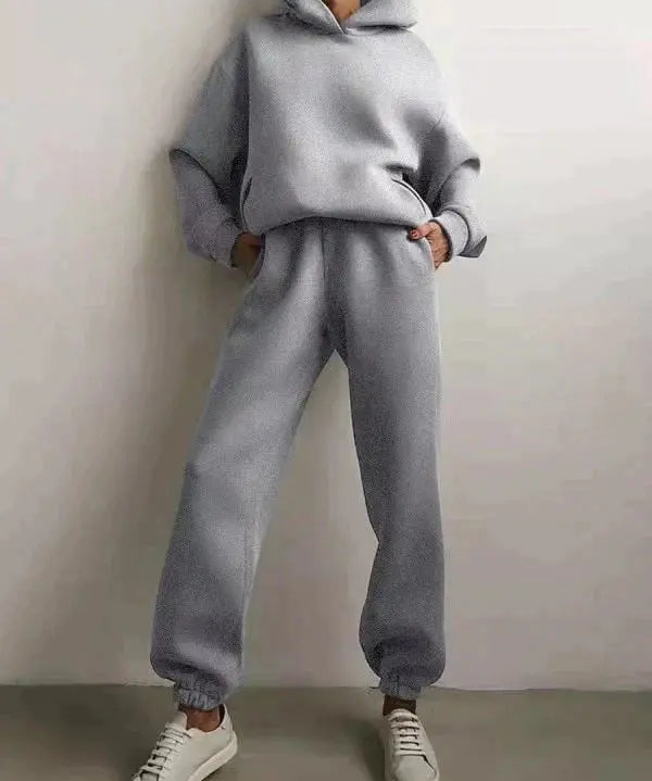 Elevate Your Style with the AMY Two-Piece Jogging Set - Lizabella Fashion