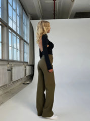 Elevate Your Style with AMY's Wide-Leg Chic Trousers for Women - Lizabella Fashion -  -  - Elevate Your Style with AMY's Wide-Leg Chic Trousers for Women - Lizabella Fashion - #tag1# - #tag2#