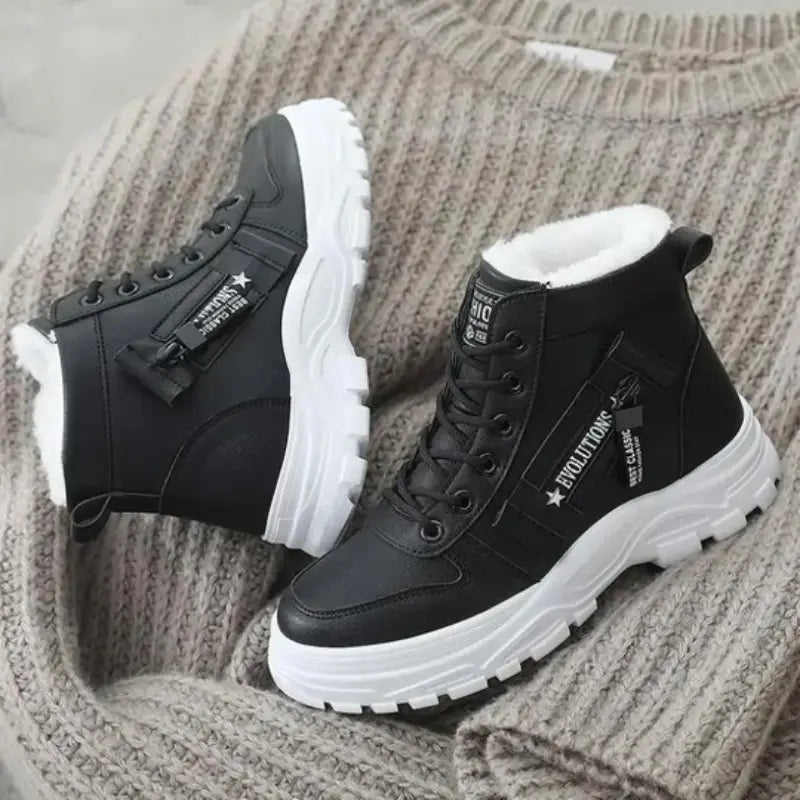 Graceful Winter Wonderland: Cozy Fleece-Lined Boots for Women - Lizabella Fashion
