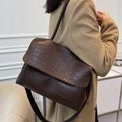 Alicia | Chic Crocodile Pattern Large Capacity Women's Crossbody Handbag