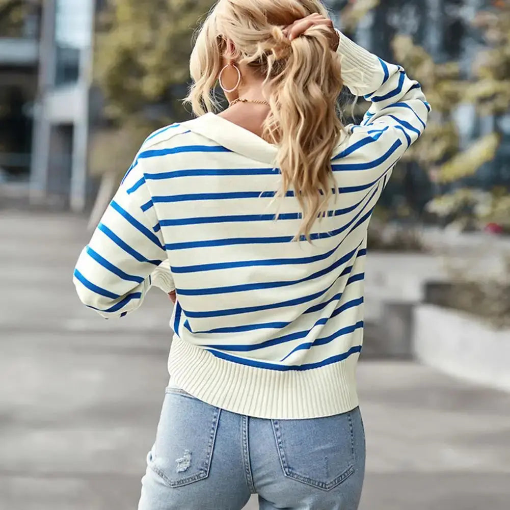 KIKI | Stylish and Cozy Sweater - Lizabella Fashion