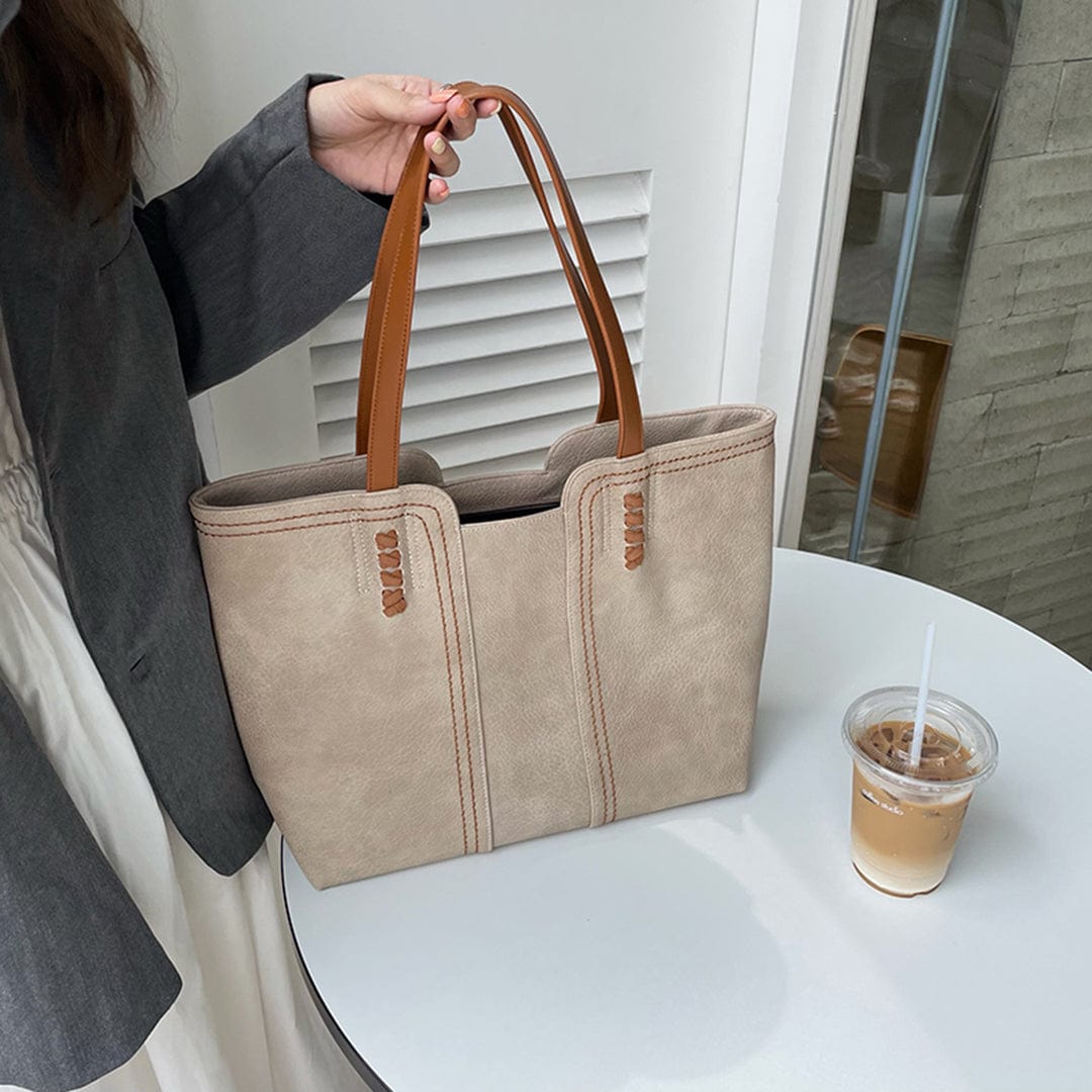 Amara | Luxurious and Fashionable Carryall for Work and Leisure