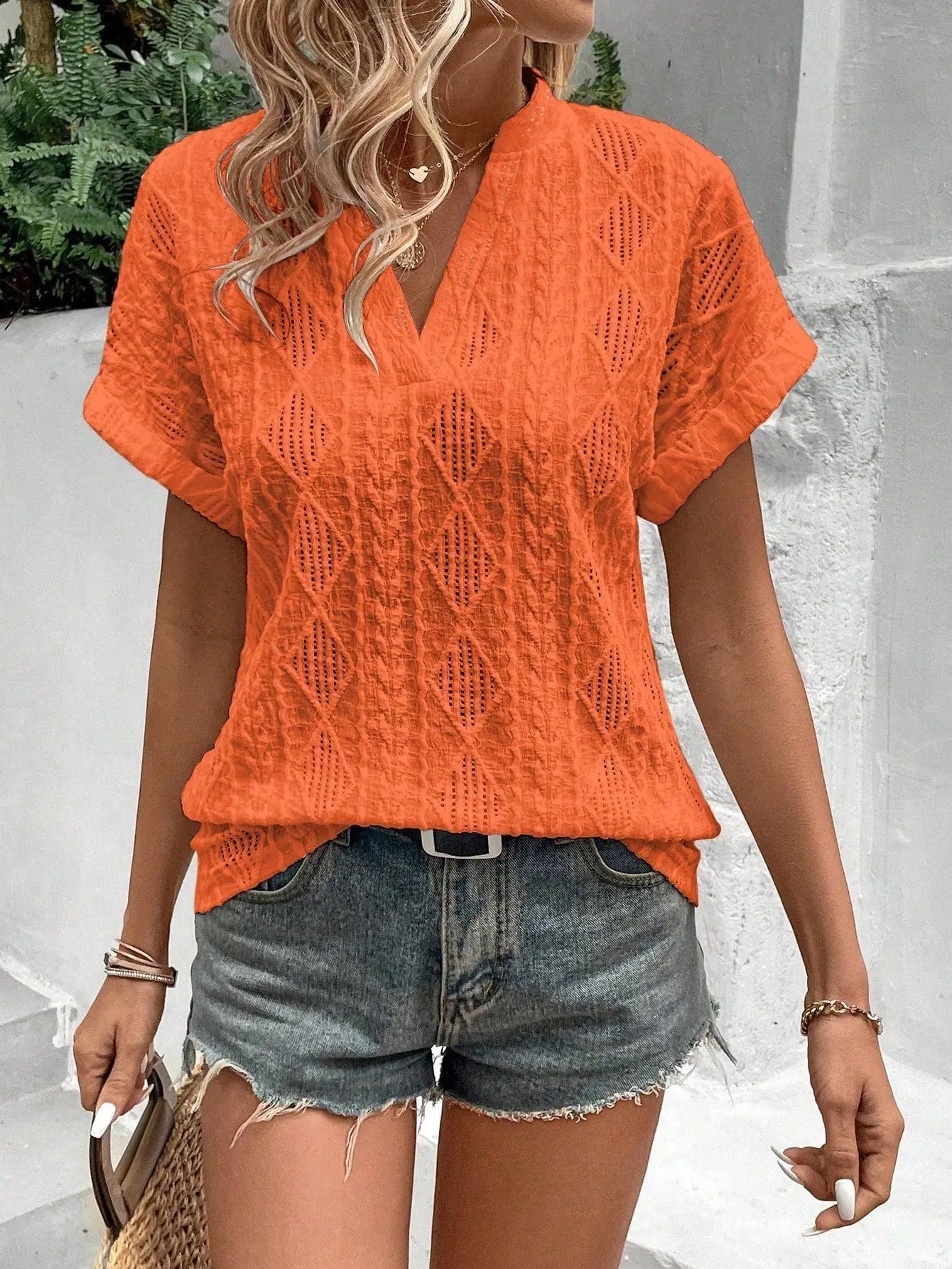 LESLEY | Chic Short Sleeve Top for Women - Lizabella Fashion