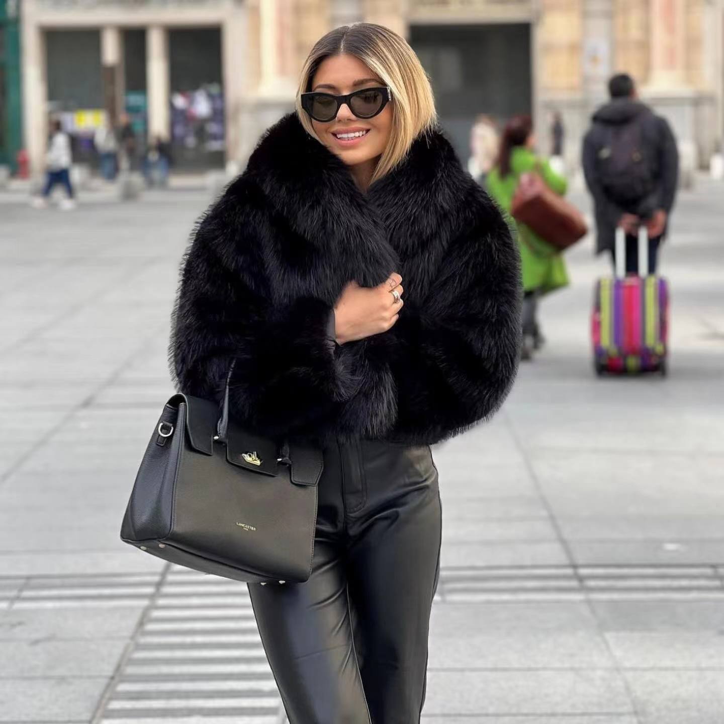 Meredith | Women's Luxurious & Cozy Fur Coat
