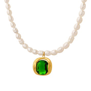 Leslie | Green Pendant Pearl Necklace
