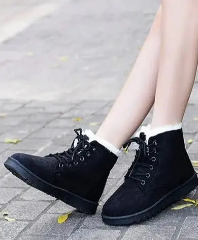ROXY | Cozy and Chic Women's Warm Boots - Lizabella Fashion