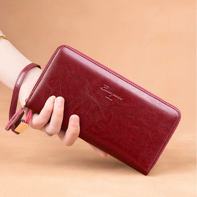 Harlee | Sleek and Versatile Travel Pouch
