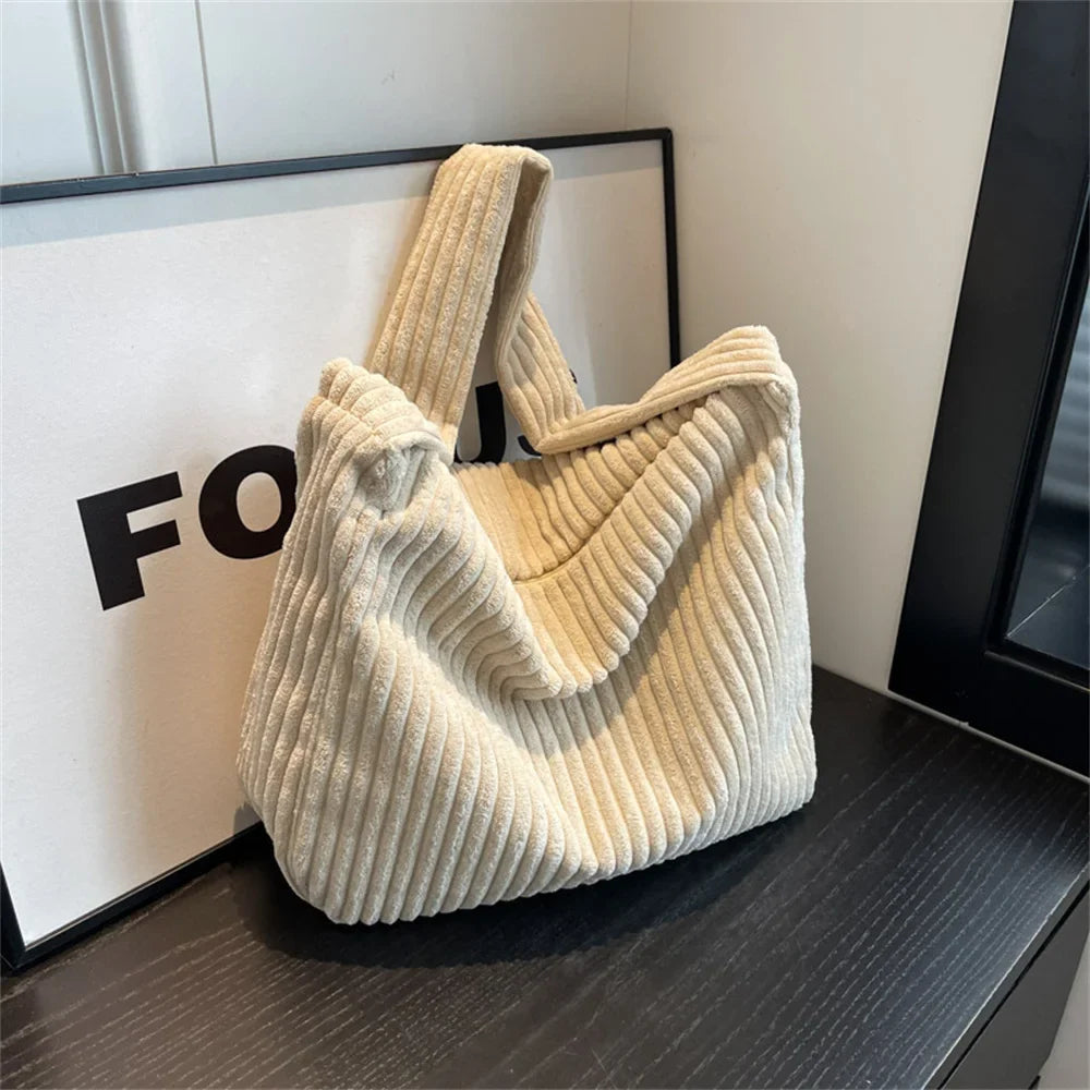 Camila | Corduroy Shoulder Bag