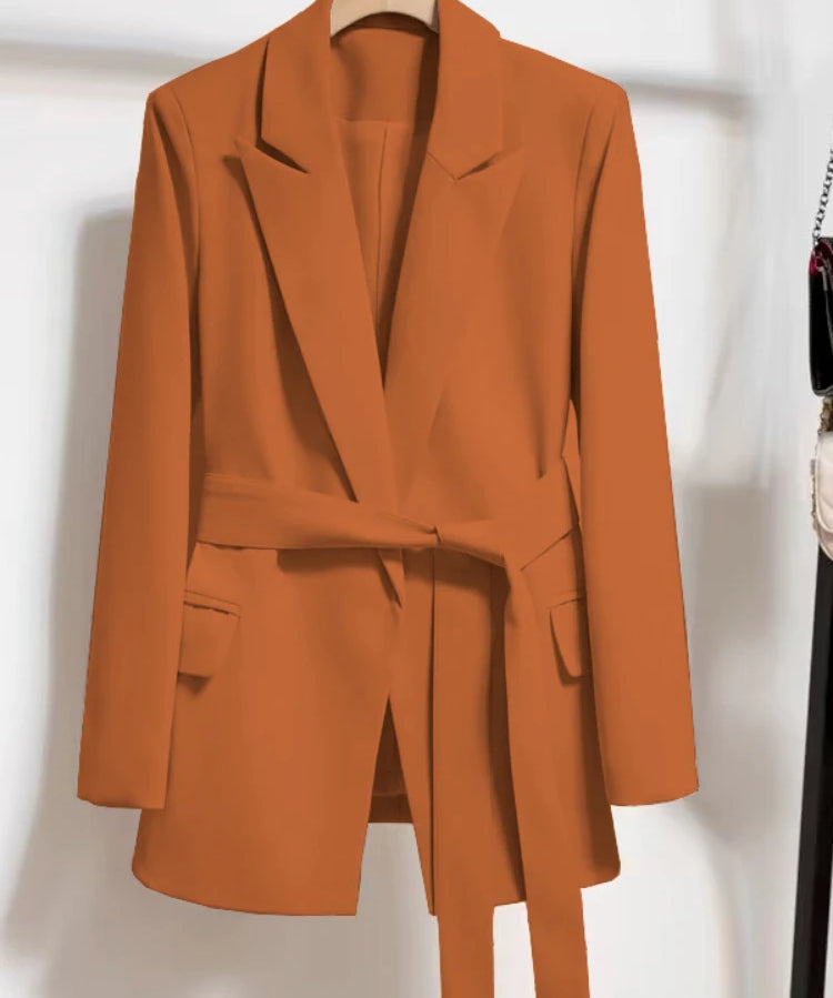 Ava | Stylish Belted Blazer for a Modern Look