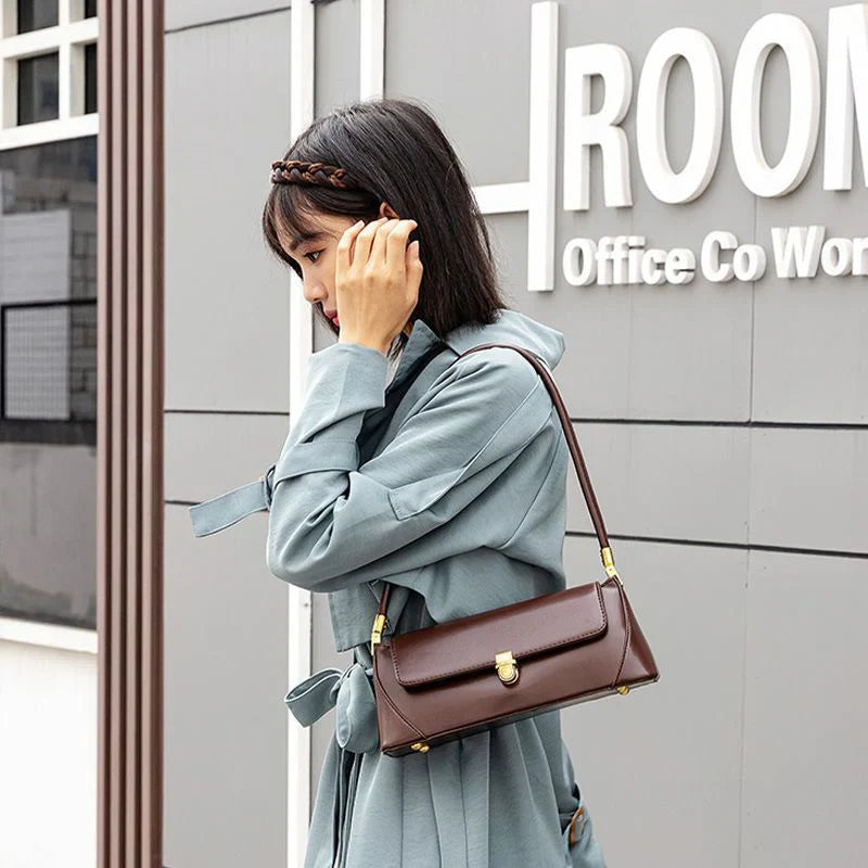 Mikayla | Vintage-Inspired Faux Leather Messenger Handbag